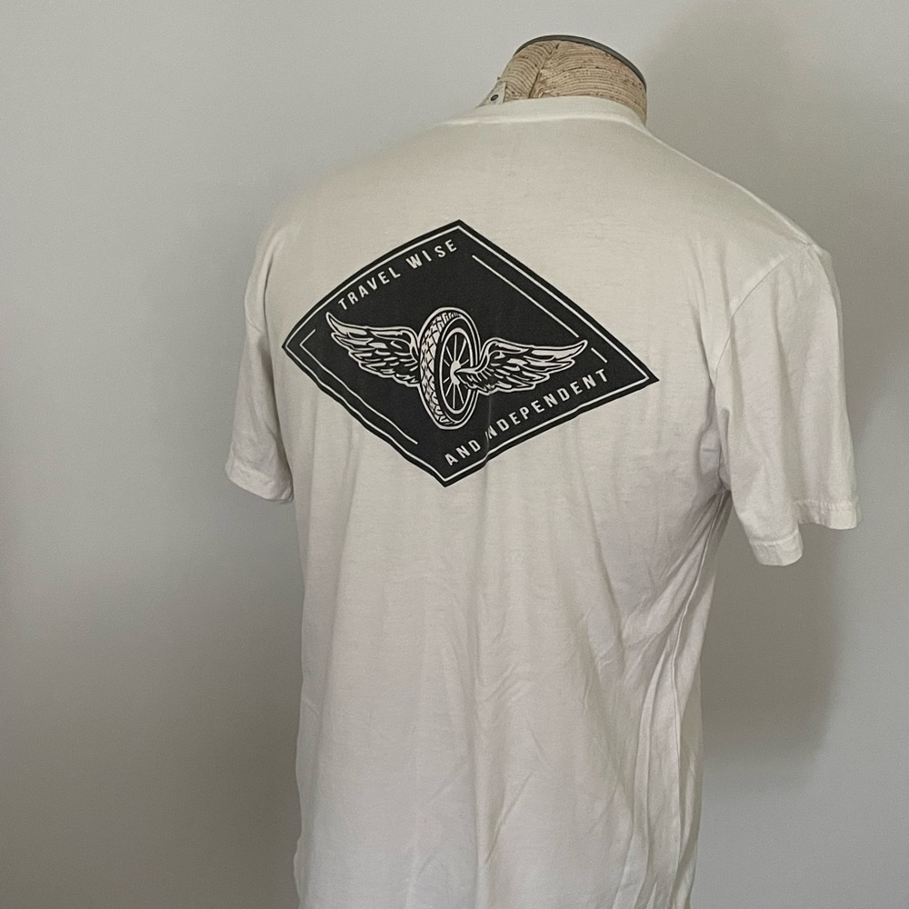 Travel Wise - T-Shirt